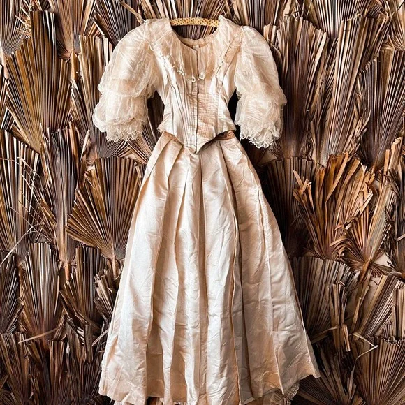 Antique 1830's Silk :Couture Wedding Gown Double Puff Sleeve Corset Bodice XXS - Picture 3 of 12